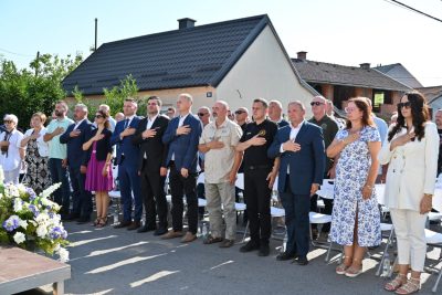 DSC_1685_Medium