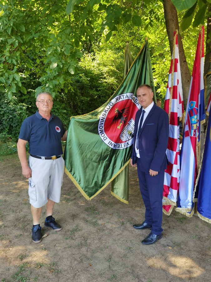 Zamjenik župana Mihael Jurić je u četvrtak, 4. kolovoza 2022. godine, na igralištu petrinjskog gradskog kupališta nazočio otvaranju malonogometnog turnira, koji je organiziran u povodu obilježavanja 31 godine od ustrojavanja Zbora narodne garde Petrinja.