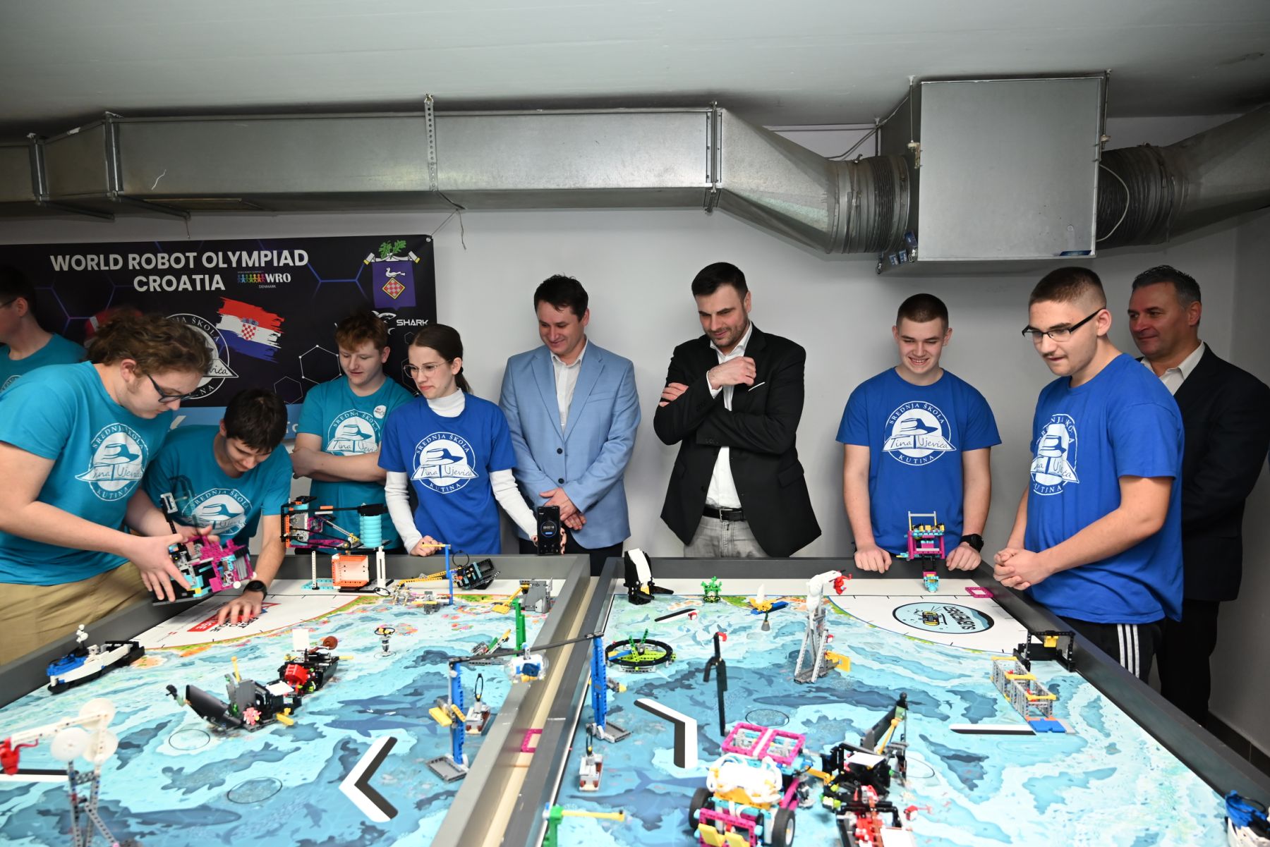 Učenici Srednje škole Tina Ujevića Kutina od 2. do 5. rujna 2025. sudjelovat će na Europskom prvenstvu u robotici koje se održava u Ljubljani u Sloveniji, a Sisačko-moslavačka županija financijski će podržati njihov put na natjecanje.