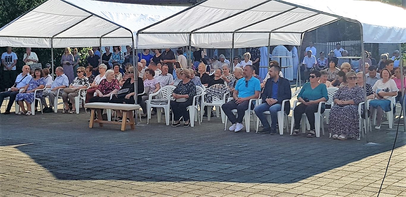 Vijećnik u Županijskoj skupštini Tomislav Kralj je, kao izaslanik župana Ivana Celjaka, u ponedjeljak, 13. lipnja 2022. godine, u Odri, naselju na području Grada Siska, nazočio proslavi blagdana svetog Antuna.