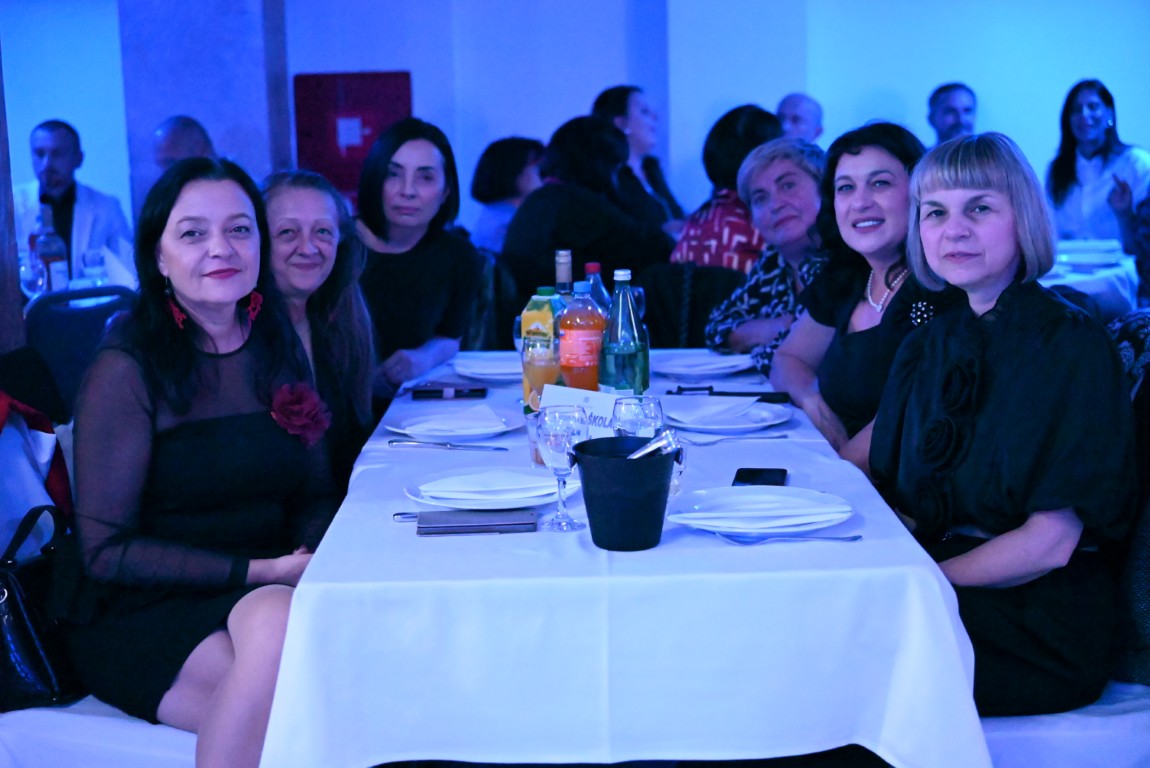 DSC_5105_Medium