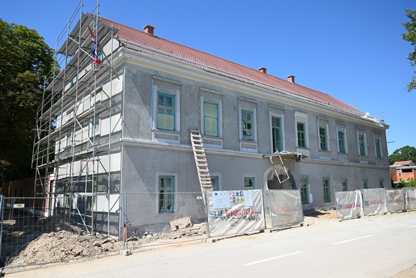 LADJARSKA 30