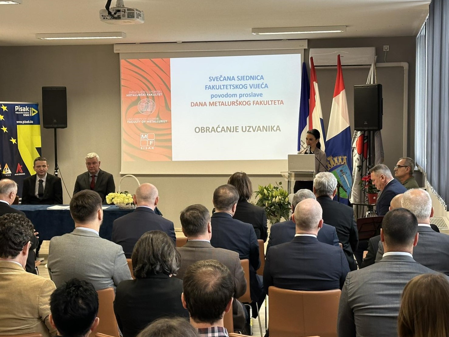 U utorak, 6. prosinca 2023. godine u Sisku je održana svečana sjednica Fakultetskog vijeća Metalurškog fakulteta povodom obilježavanja 63. obljetnice Metalurškog fakulteta sveučilišta u Zagrebu. Sjednicu je nazočila pročelnica Upravnog odjela za obrazovanje, kulturu, šport, mlade i civilno društvo Robertina Štajdohar.