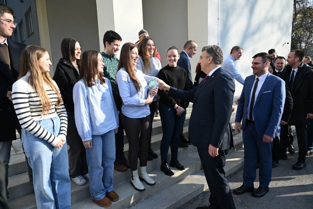 Župan Ivan Celjak je pratio posjet predsjednika Vlade Republike Hrvatske Andreja Plenkovića Sisku.