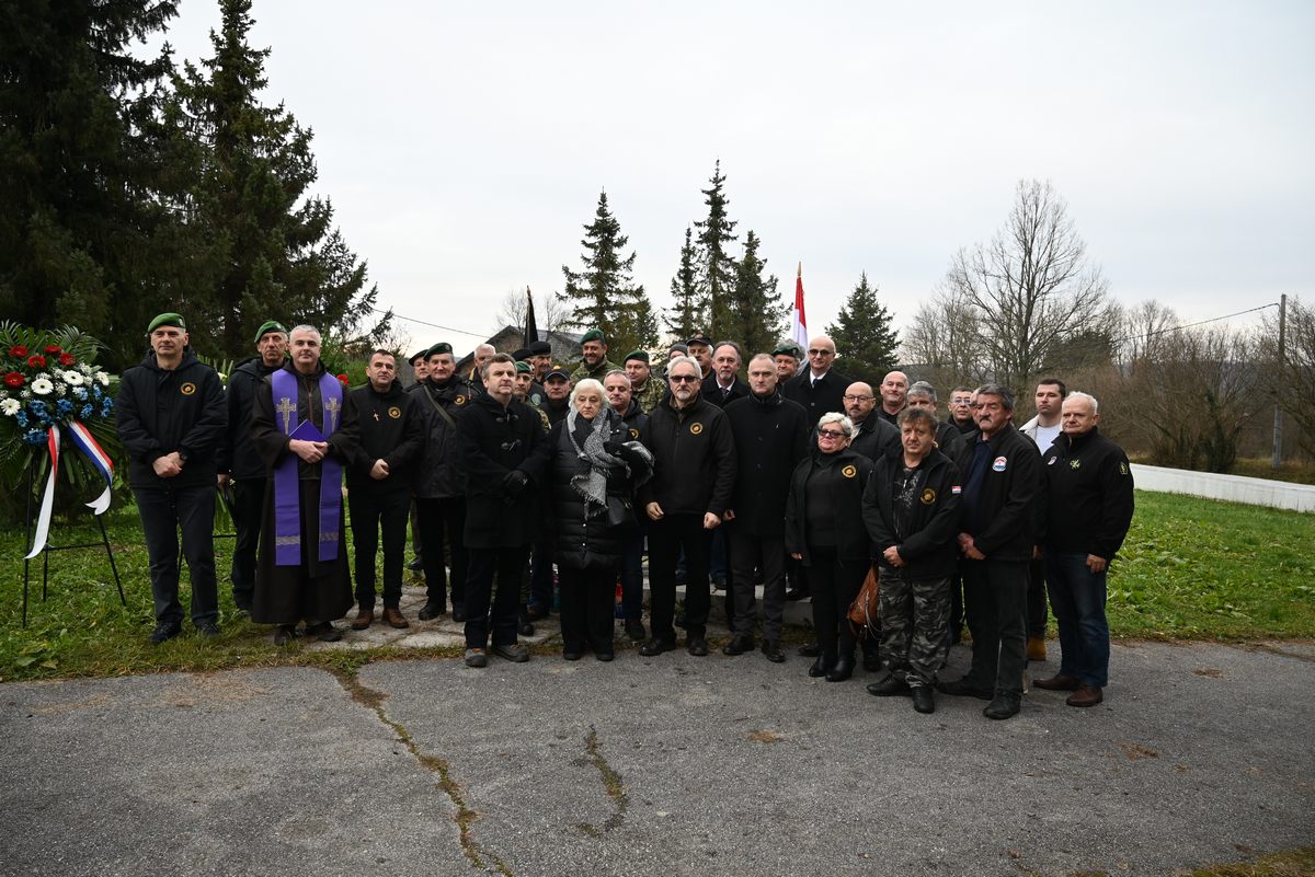 Zamjenik župana Mihael Jurić je u Šišincu, naselju na području Općine Lekenik  nazočio komemoraciji poginulim suborcima i obilježavanju 32. obljetnice vojnoredarstvene operacije „Vihor“, koje su organizirali članovi Udruge ratnih veterana 2. gardijske brigade Gromovi.