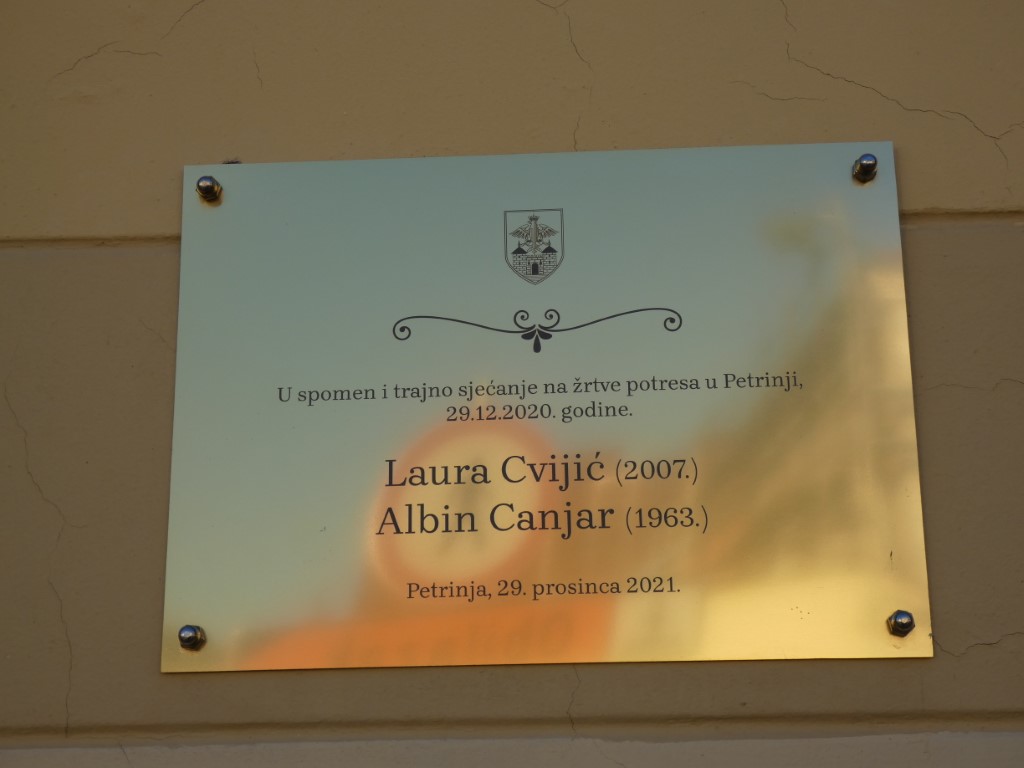 Župan Ivan Celjak je, zajedno sa svojim zamjenikom Mihaelom Jurićem, sudjelovao u obilježavanju četvrte obljetnice razornog potresa, koji je pogodio Petrinju i velik dio Sisačko-moslavačke županije.