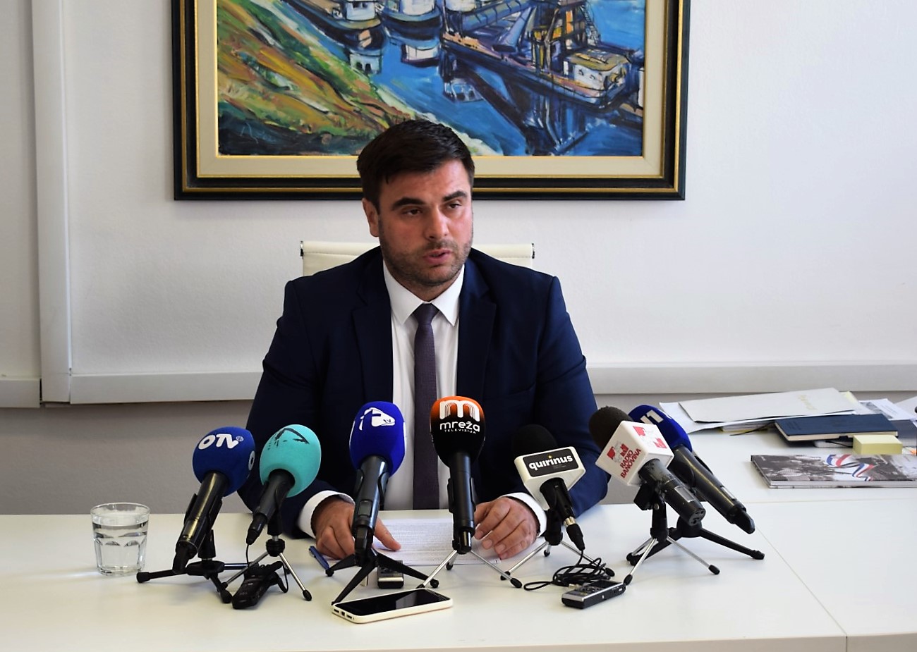 Županijska vlast Sisačko-moslavačke županije predstavila je rezultate prvih sto dana rada. Nakon kompletne analize rada uprave i financija, donesen je plan racionalnih i brzih rješenja koja su se posebno usmjerila na rješavanje problema uzrokovanih potresom.