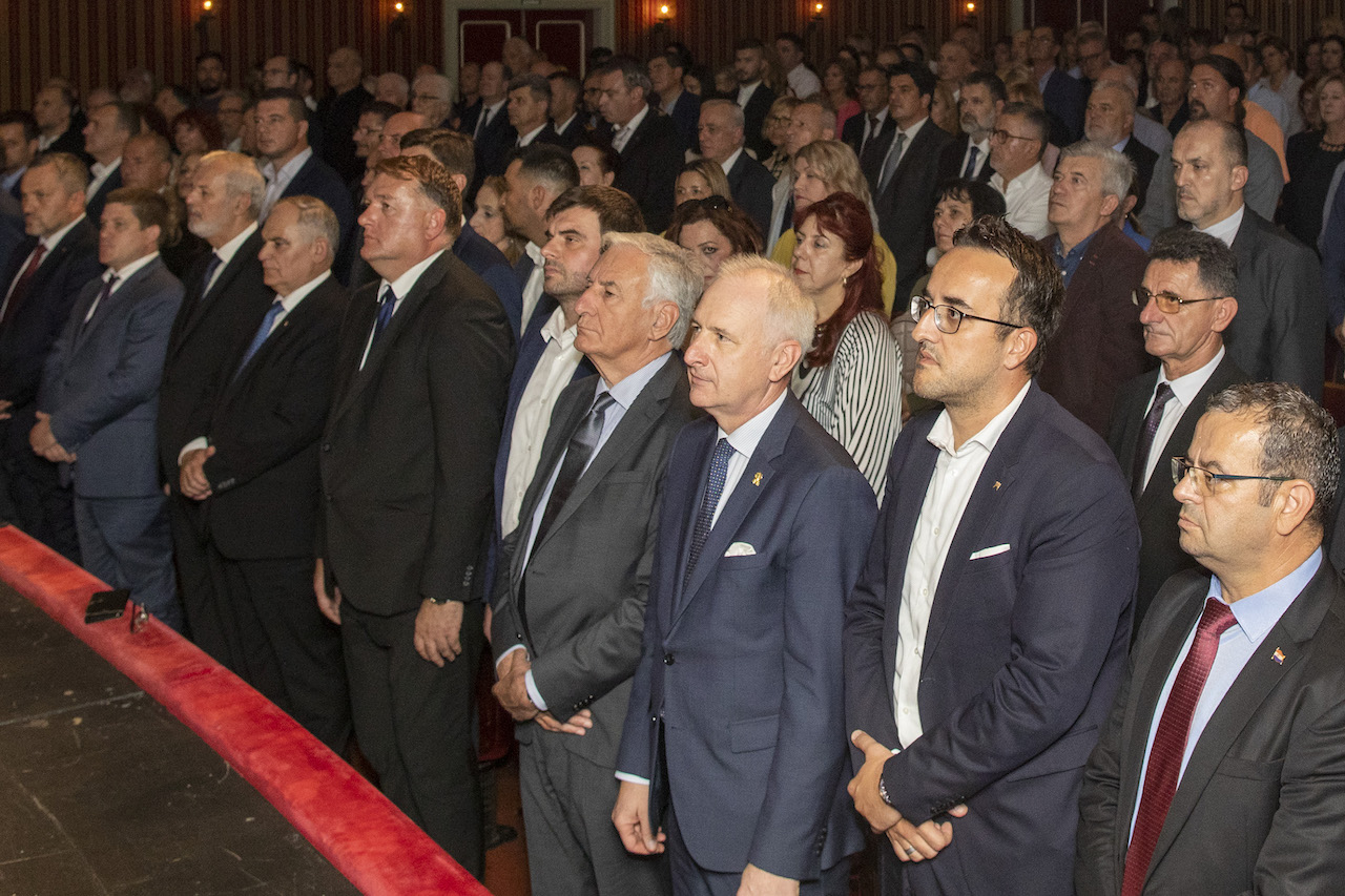 Župan Ivan Celjak je u petak, 30. rujna 2022. godine, u Splitu nazočio svečanoj sjednici Županijske skupštine u prigodi Dana Splitsko-dalmatinske županije. Na svečanoj sjednici su bile uručene Nagrade Splitsko-dalmatinske županije.