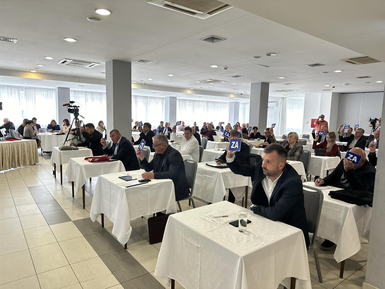 U utorak, 26. rujna 2023. godine u Hotelu Panonija u Sisku održana je 19. sjednica Županijske skupštine Sisačko-moslavačke županije na kojoj je usvojena Odluka o osnivanju nove zdravstvene ustanove - Lječilište Jodno.