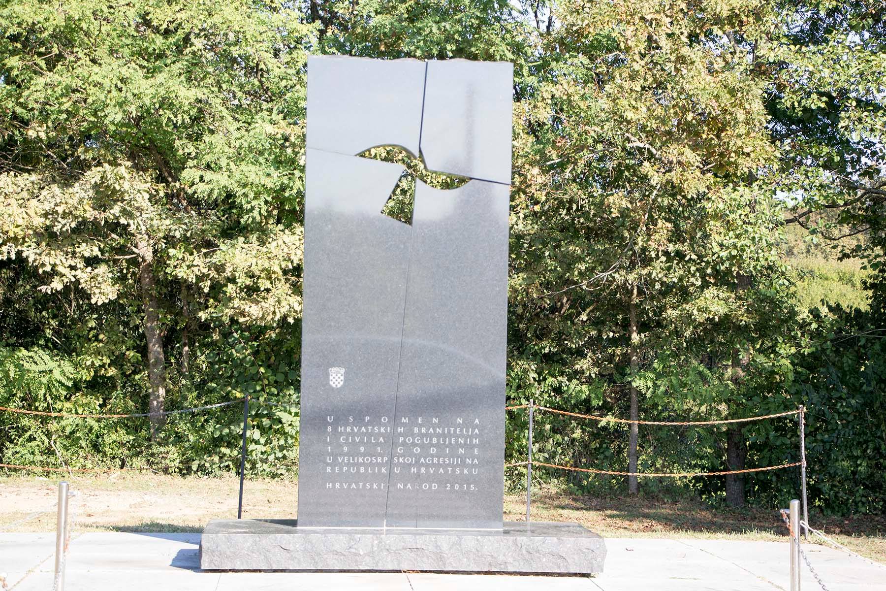 U subotu, 16. rujna 2023. godine Alenka Ljubešić, pročelnica Upravnog odjela za zdravstvo, socijalnu skrb i hrvatske branitelje sudjelovala je na obilježavanju Dan sela Gređani.