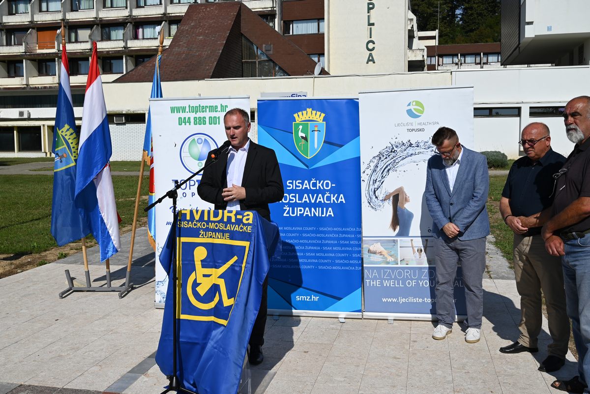 Zamjenik župana Mihael Jurić je svečano otvorio 26. sportske igre hrvatskih ratnih vojnih invalida Domovinskog rata, koje su u organizaciji županijske HVIDR-e održane u Topuskom. 