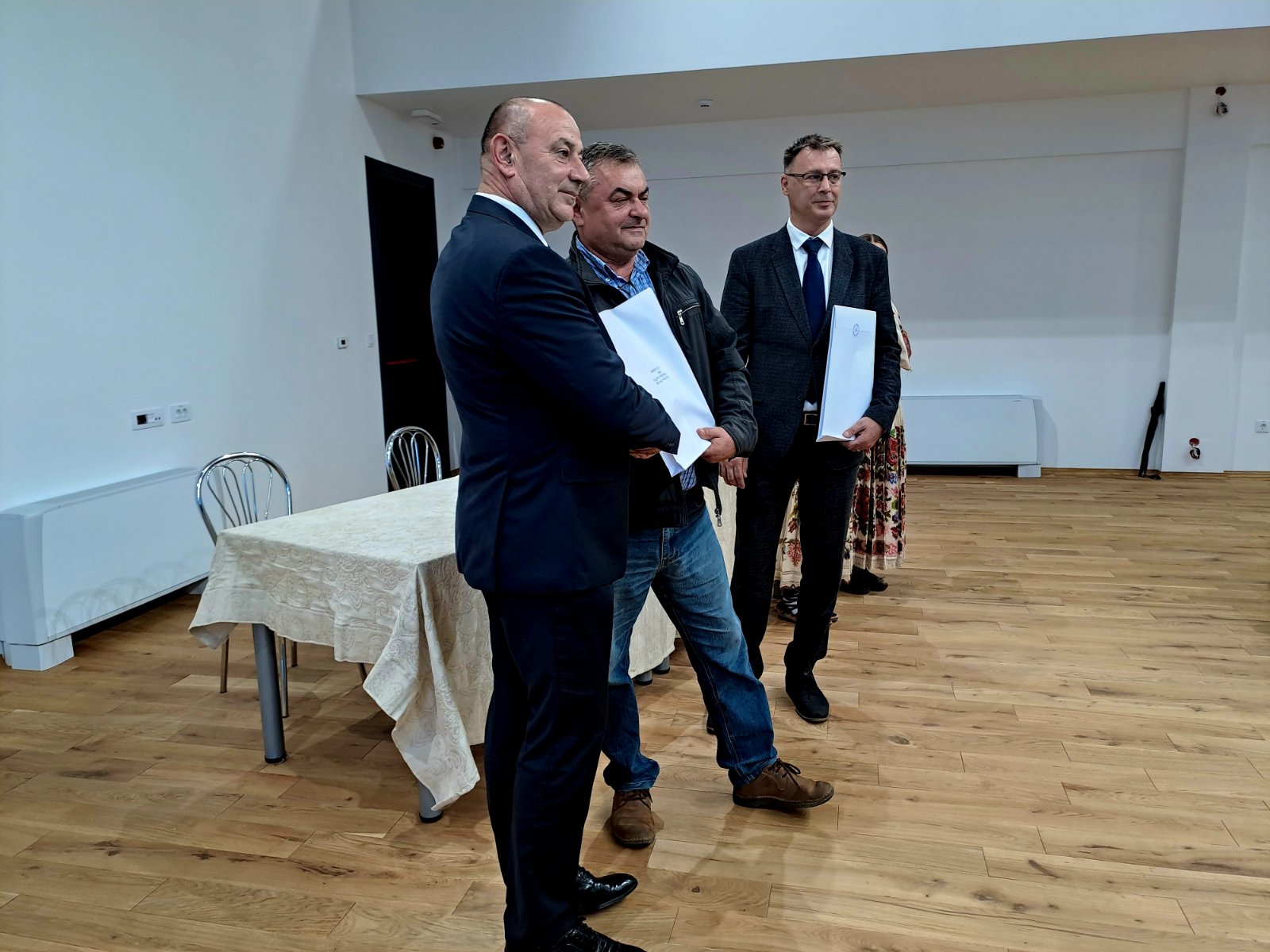 U Kutini su danas uručeni ključevi 10 stanova hrvatskim ratnim vojnim invalidima iz Domovinskog rata i članovima obitelji umrlog hrvatskog ratnog vojnog invalida