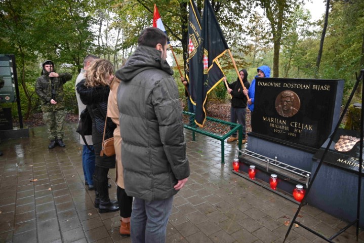 Počast hrvatskom vitezu Marijanu Celjaku