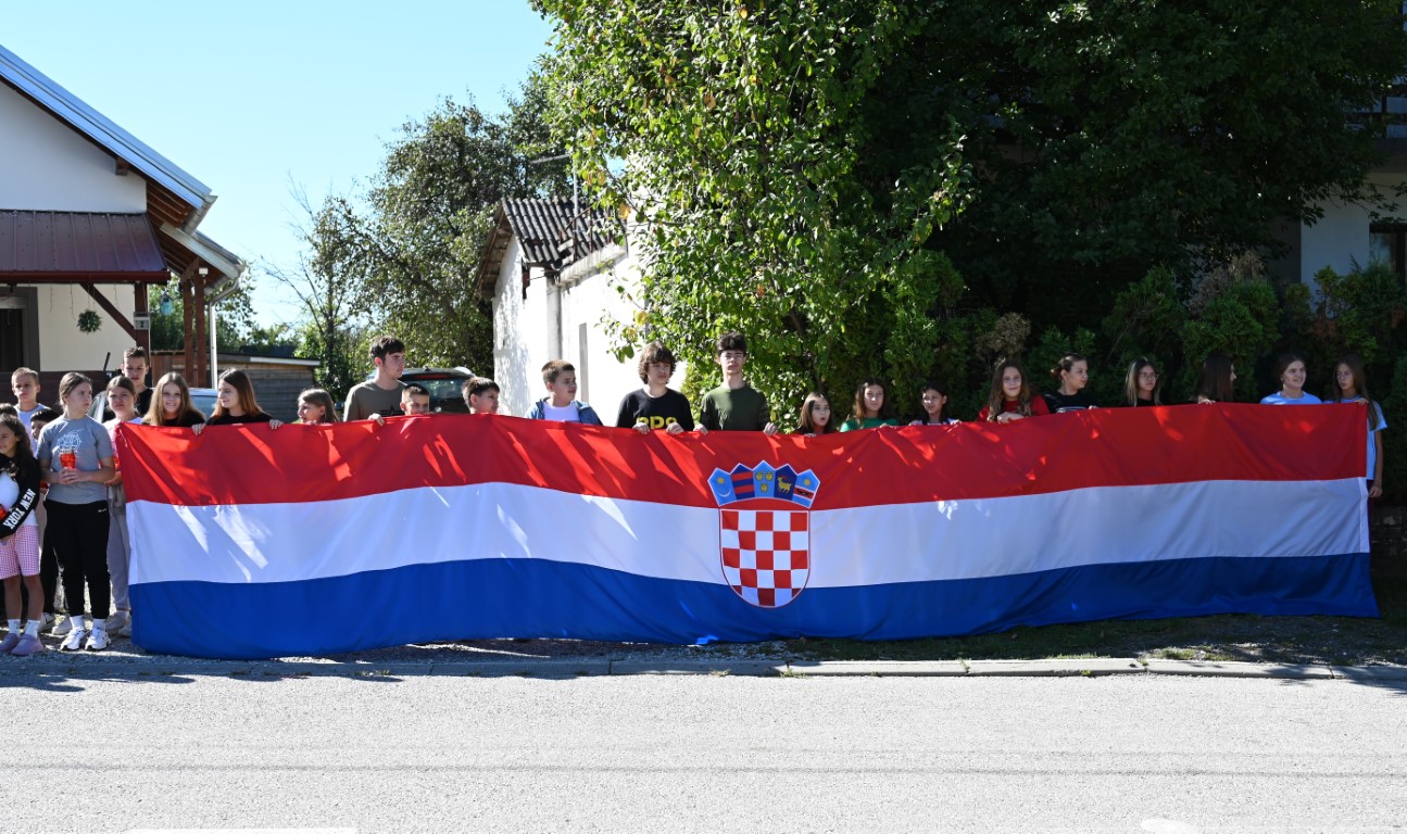 DSC_9487_Medium