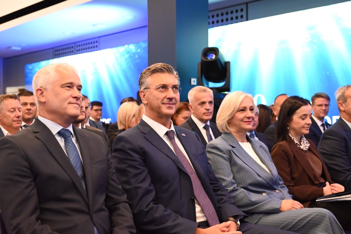 DSC_8291_Medium