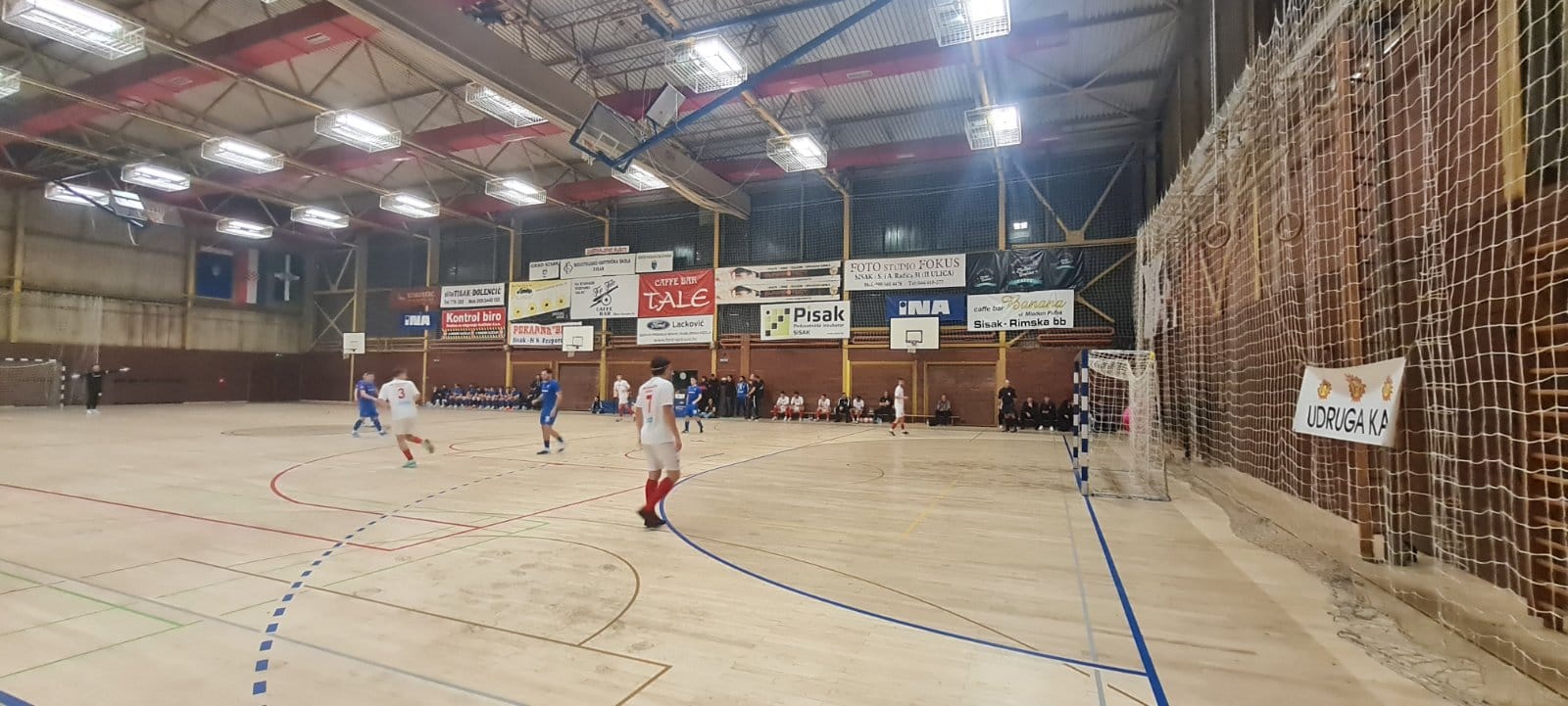 U subotu, 6. siječnja 2024., u dvorani Brezovica, župan Ivan Celjak podržao je humanitarni malonogometni turnir kojim se prikupljaju sredstva za rad Udruge za terapijsko jahanje KAS.