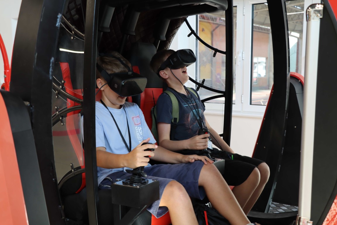 Sisačko-moslavačka županija i Novska ovih su dana ugostili učenike hrvatskih osnovnih škola u ljetnom gaming kampu Poduzetničkog inkubatora PISMO powered by A1. Kamp je organiziran u dva termina i prema riječima organizatora sva su mjesta zauzeta. U kampu trenutno boravi 23 učenika koje će u narednih 7 dana naučiti kako napraviti vlastitu videoigru. Učenje i zabava moto je pod kojim se kamp provodi, istaknuto je na otvorenju kampa.