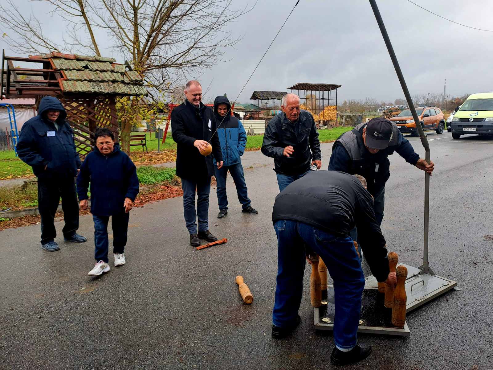 Zamjenik župana Mihael Jurić otvorio je u Kutini XIV. susret invalida rada - osoba s invaliditetom RH i starijih osoba „Kutina 2023.“. Zamjenik je tom prilikom sve sudionike pozdravio u ime župana Ivana Celjaka, poželio im puno uspjeha u današnjem natjecanju.