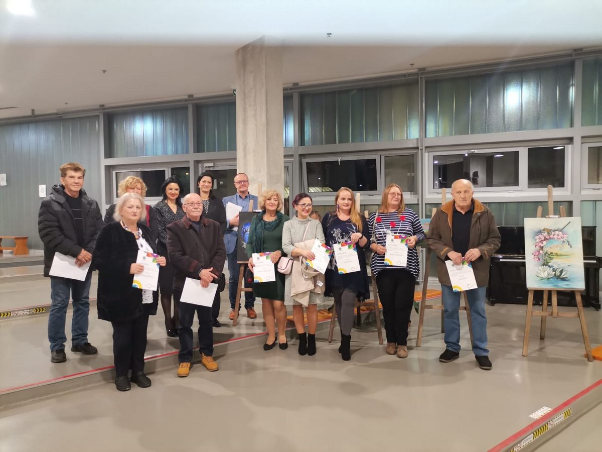 U prostoru Strukovne škole Sisak održani su Susret likovnih stvaralaca Sisačko-moslavačke županije i Susret književnika Sisačko-moslavačke županije. 