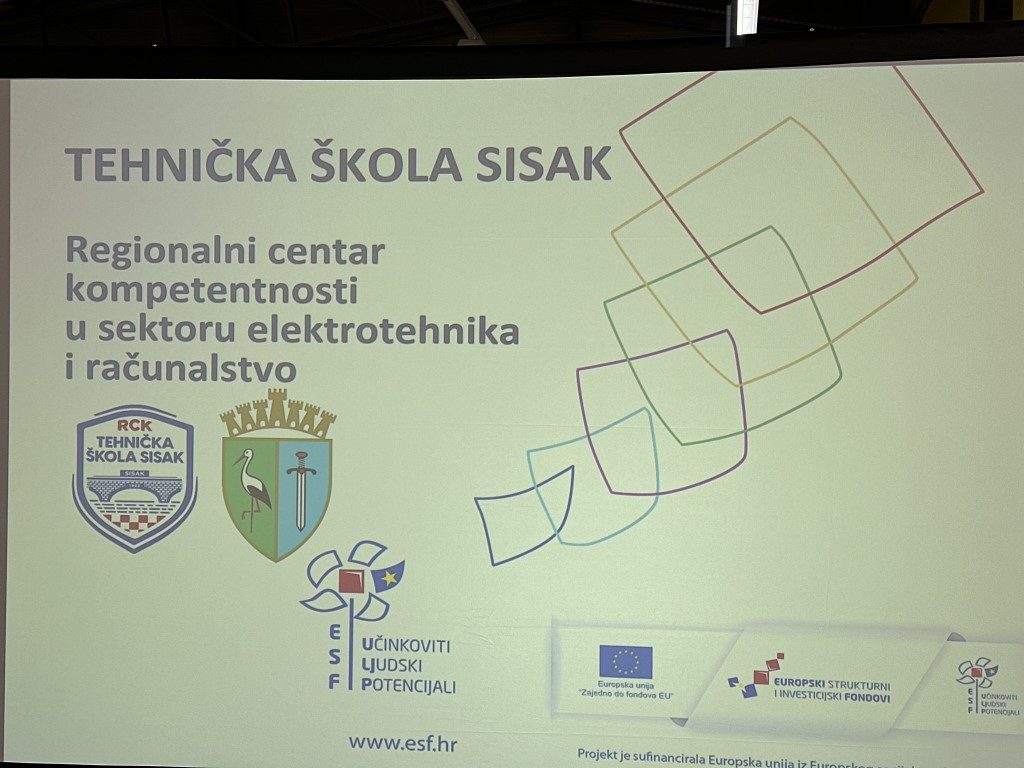 U prostoru Izdvojenog pogona Tehničke škole Sisak održana je završna konferencija projekta „Regionalni centar kompetentnosti u SMŽ – prema novim inovativnim znanjima i vještinama“. Konferenciji je nazočio sisačko-moslavački župan Ivan Celjak sa suradnicima.