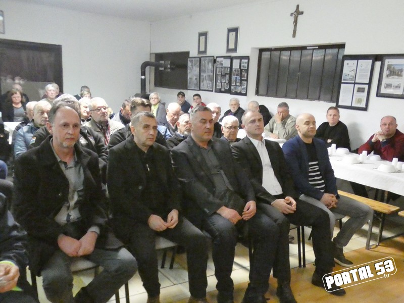 Zamjenik župana Mihael Jurić je u prostoru Udruge ratni veterani, veterani Domovinskog rata grada Petrinje nazočio redovnoj izvještajnoj sjednici Skupštine ove udruge.