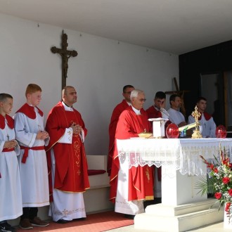 MOŠĆENICA SLAVI BLAGDAN SV. JAKOVA