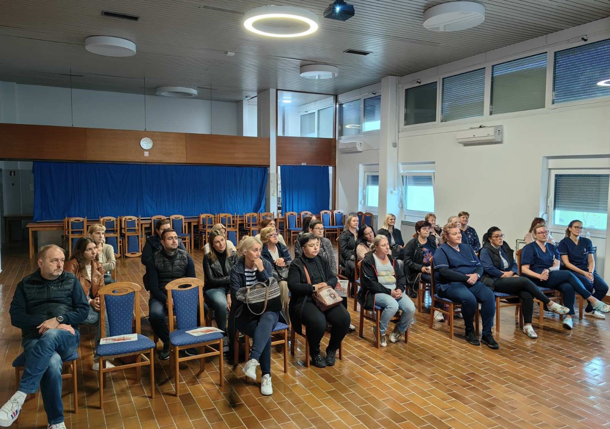 STRUČNA RADIONICA „UNAPREĐENJE ZDRAVSTVENE NJEGE STARIJIH, NEMOĆNIH I PALIJATIVNIH BOLESNIKA“