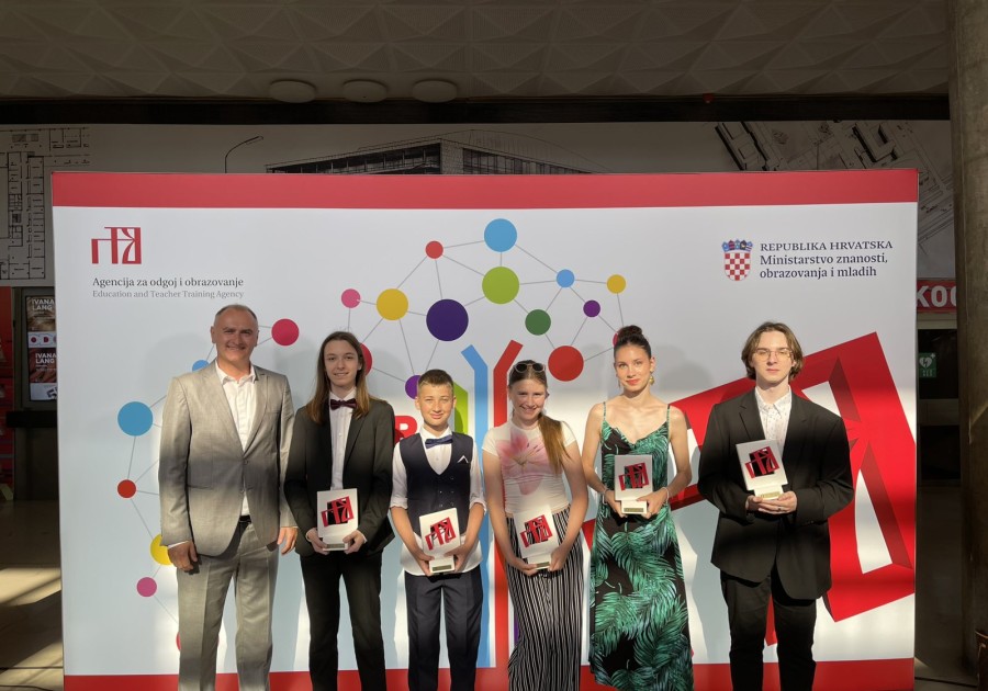 Sedam učenika iz Sisačko-moslavačke županije primilo Oskare znanja