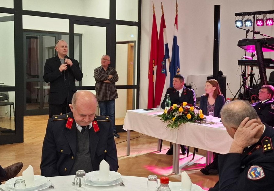 SKUPŠTINA DVD-a MAJUR