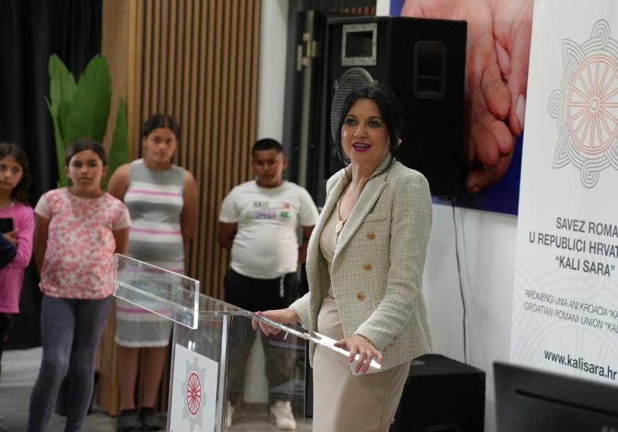 Otvorenjem društvenog doma obilježen Svjetski dan Roma u Capraškim Poljanama