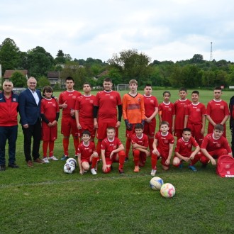 SPORTSKA OPREMA ZA MLADE NOGOMETAŠE NK PPG RUJEVAC