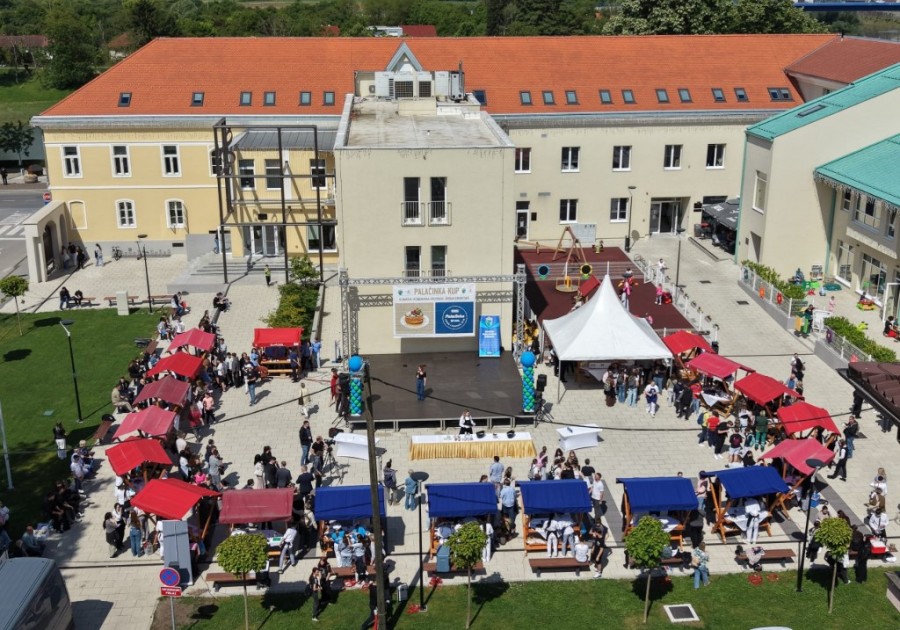 U SISKU ODRŽAN 7. PALAČINKA KUP